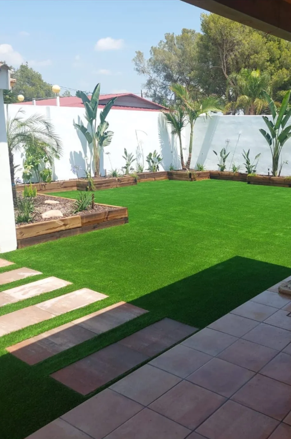 Obra con paisajismo Náquera