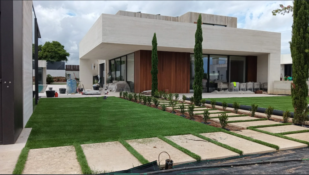 Obra con paisajismo Santa Bárbara